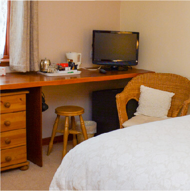 Clarke Cottage Dunfermline, Fife, Scotland B&B